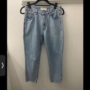 PacSun light denim wash jeans